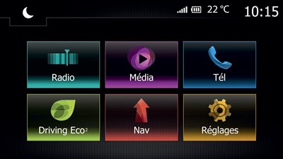 Media Nav Evolution system showing its menu in the French language