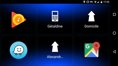 Waze app shown from the Renault R&Go system