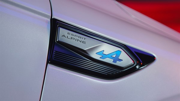Renault Arkana E-Tech full hybrid - Alpine side panels 