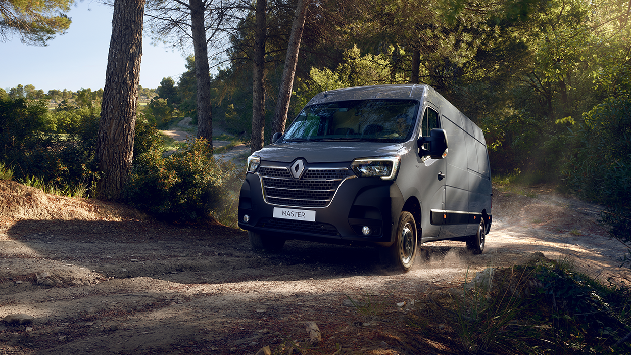 Renault Master Exterior Design