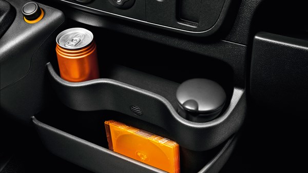 RENAULT MASTER Storage Space
