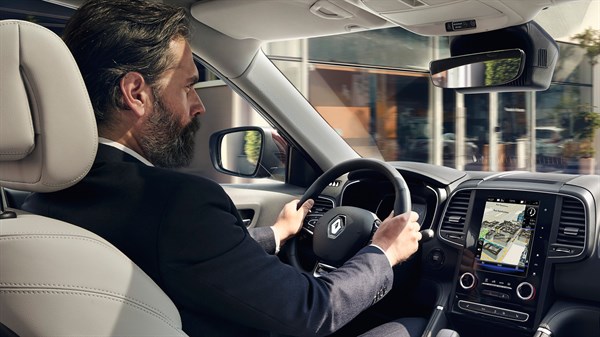 Renault KOLEOS driver assistance technologies