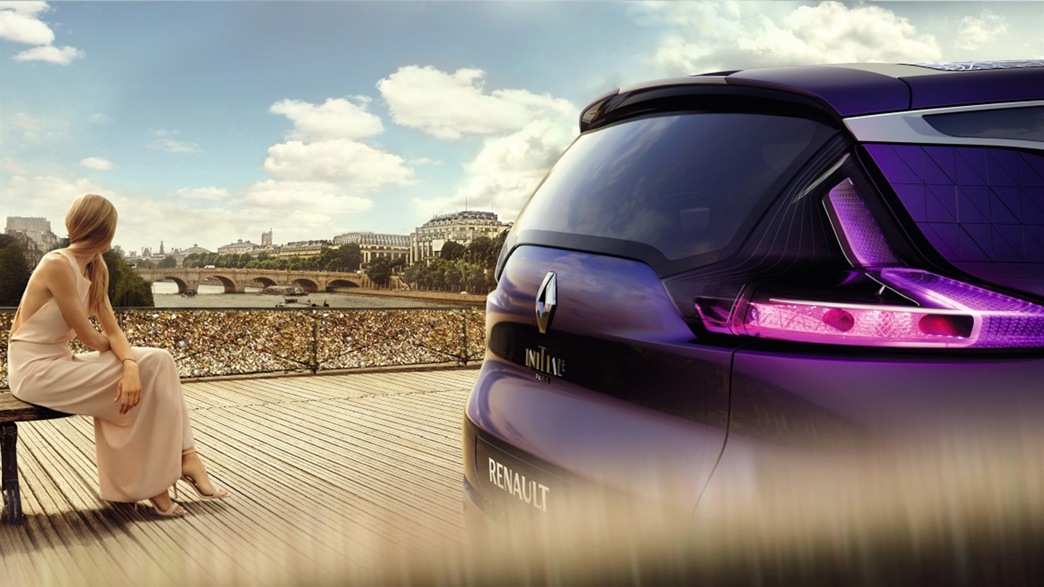 Renault INITIALE PARIS Concept Rear View