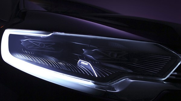 Renault INITIALE PARIS Concept Car Headlight