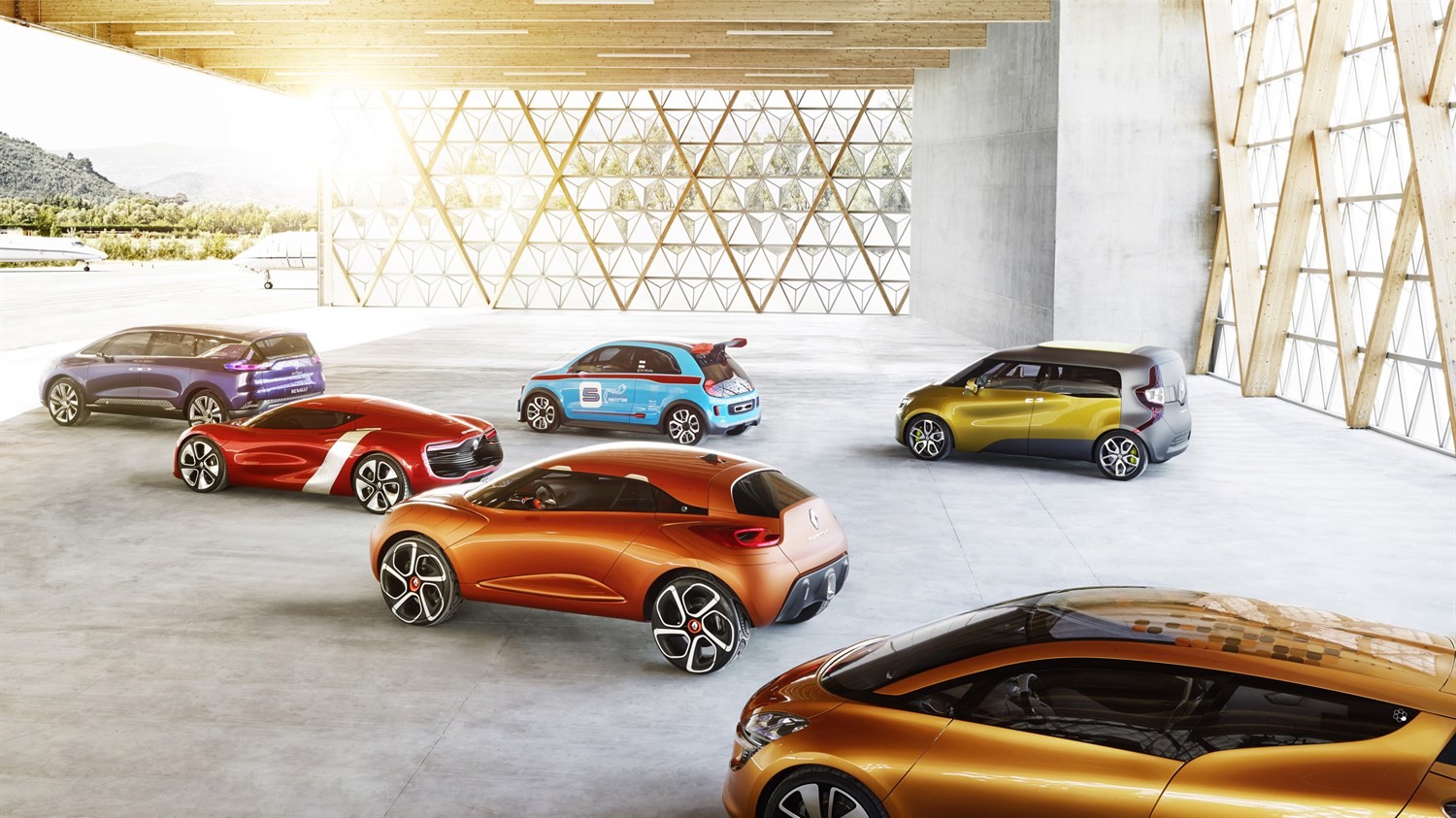Renault Dubai Concept Cars