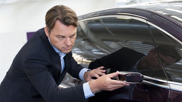 Laurens Van Den Acker carefully admiring Renault's car details
