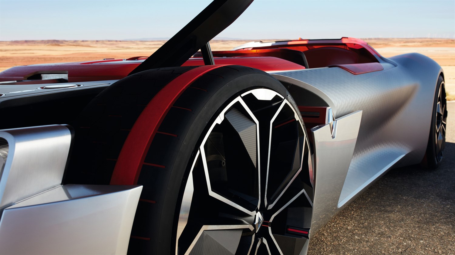 Renault TREZOR concept car wheel close up picture