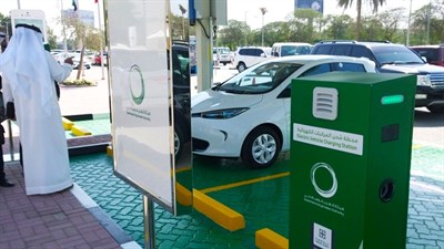 Renault Z.E. - EV Green Charger (DEWA)